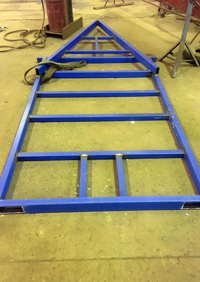 Blue steel frame for a portable cool room trailer